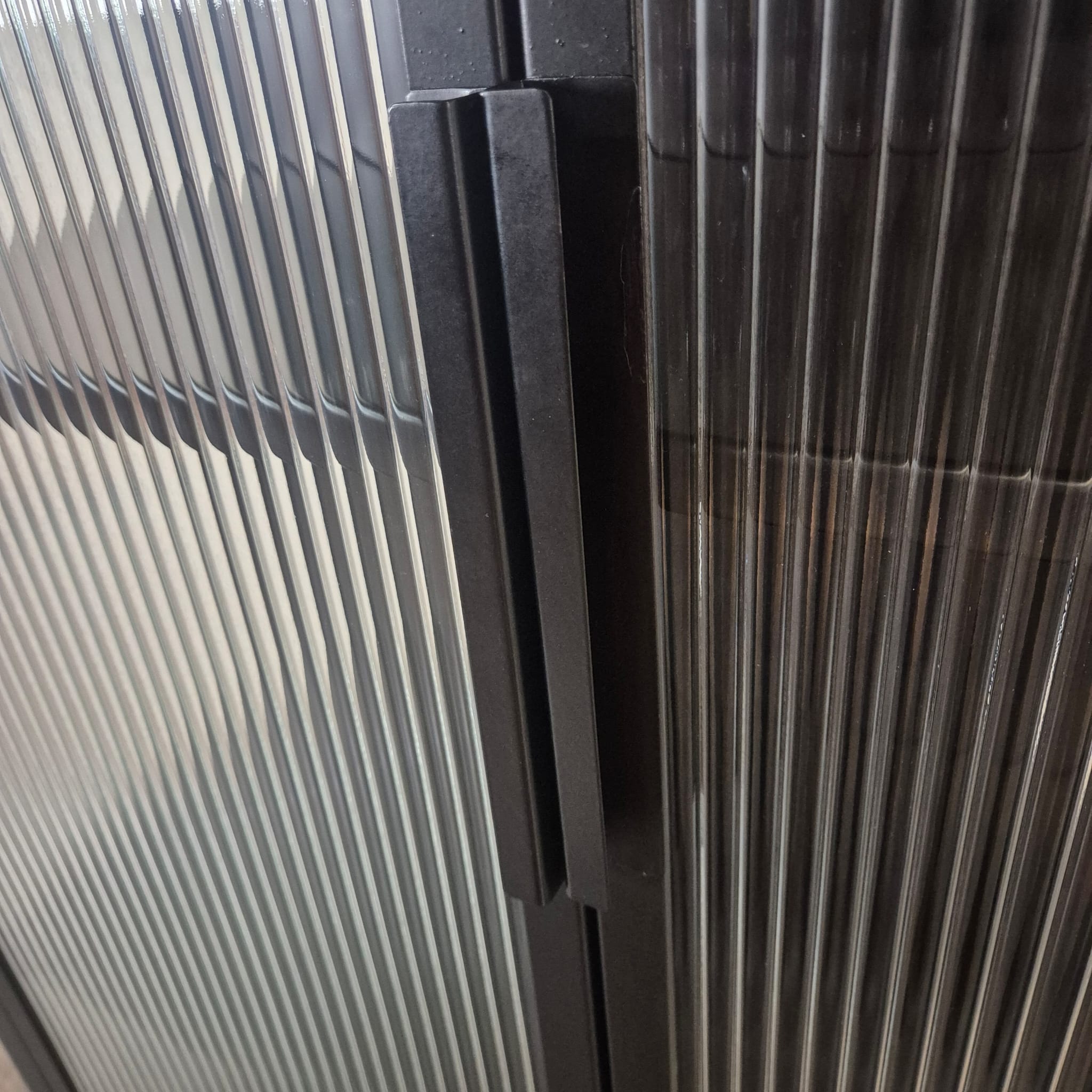 Designer Display Cabinet Ribbed Glass 0.90 m - Image 10