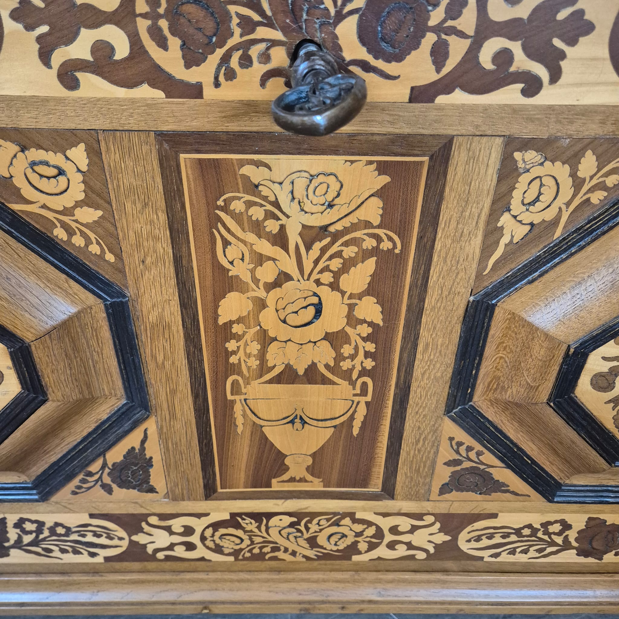 Vierlande Wedding Chest – Hope Chest, 1823 - Image 9