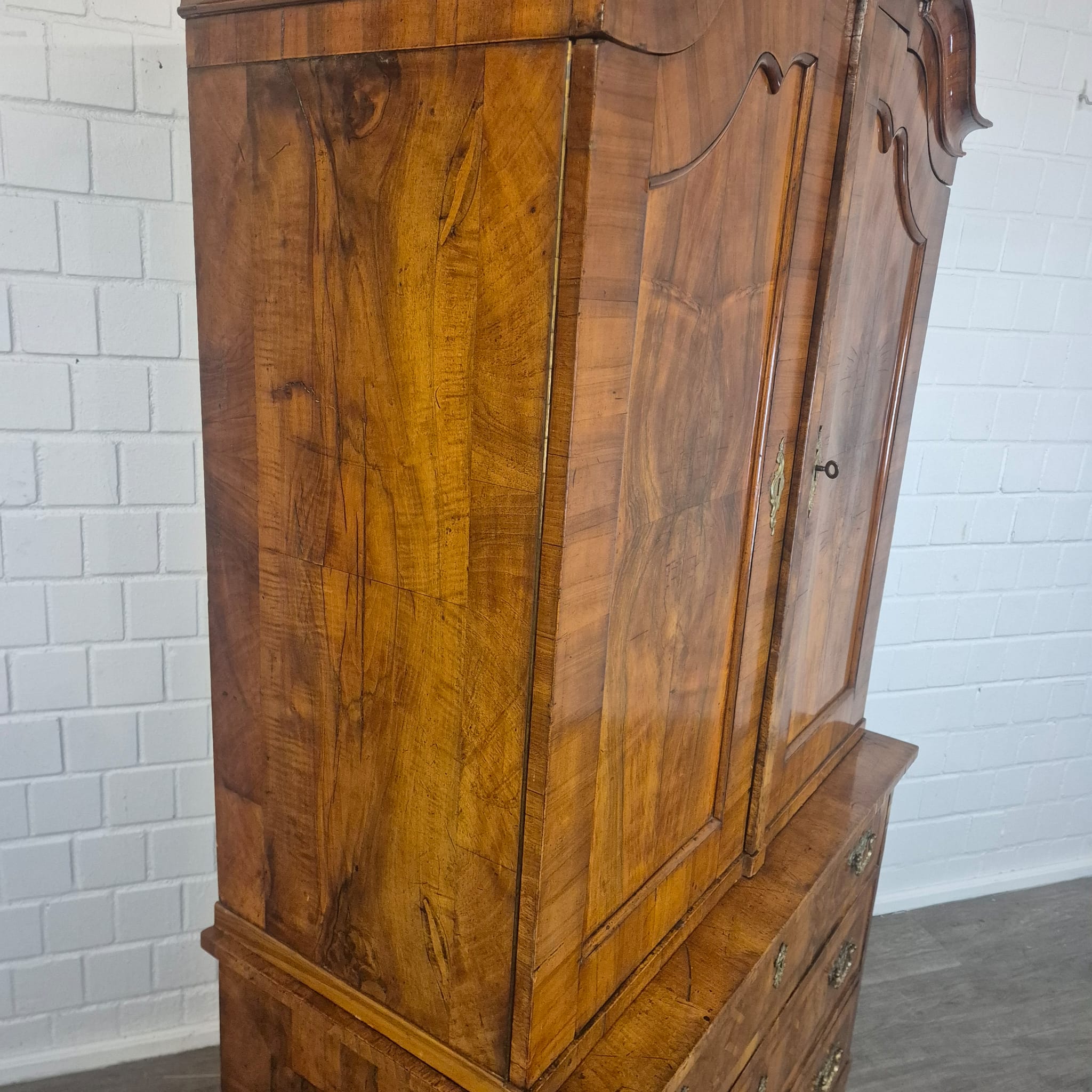 Cabinet Baroque 1770 Walnut - Image 8