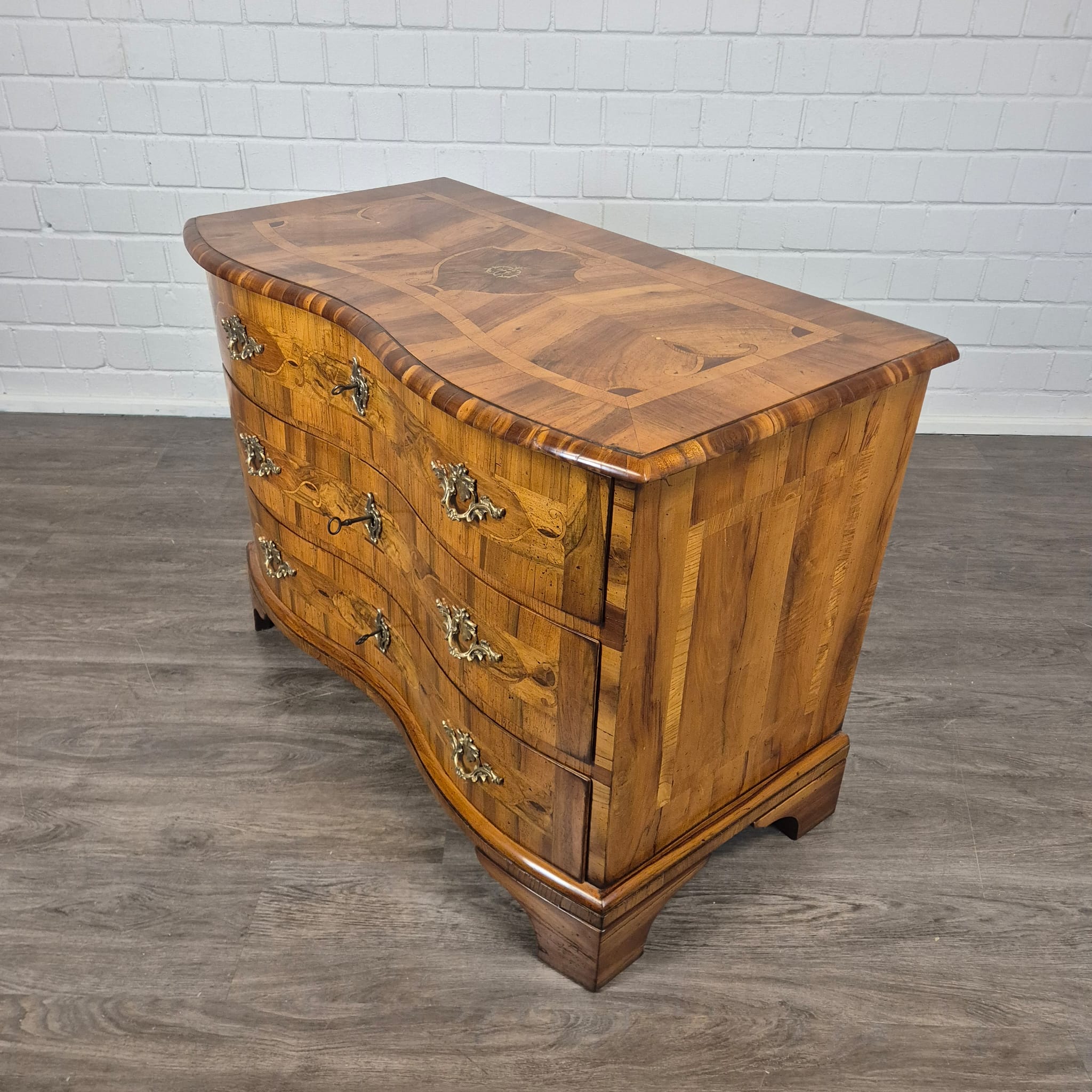 Chest of Drawers Baroque 1770 Walnut - Image 5