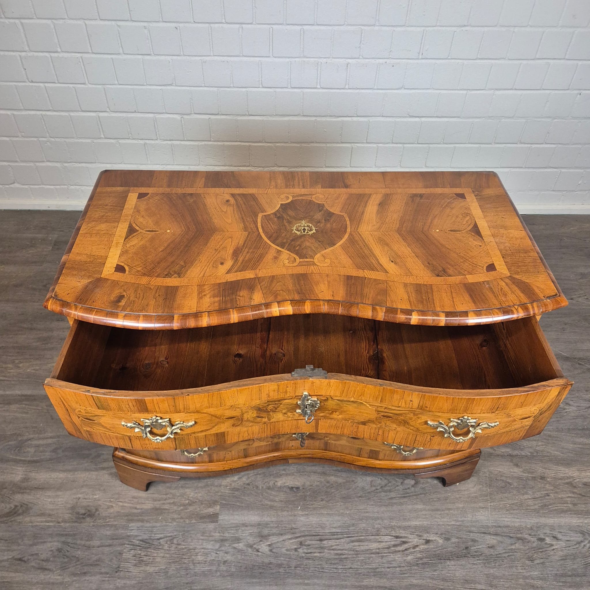 Chest of Drawers Baroque 1770 Walnut - Image 14