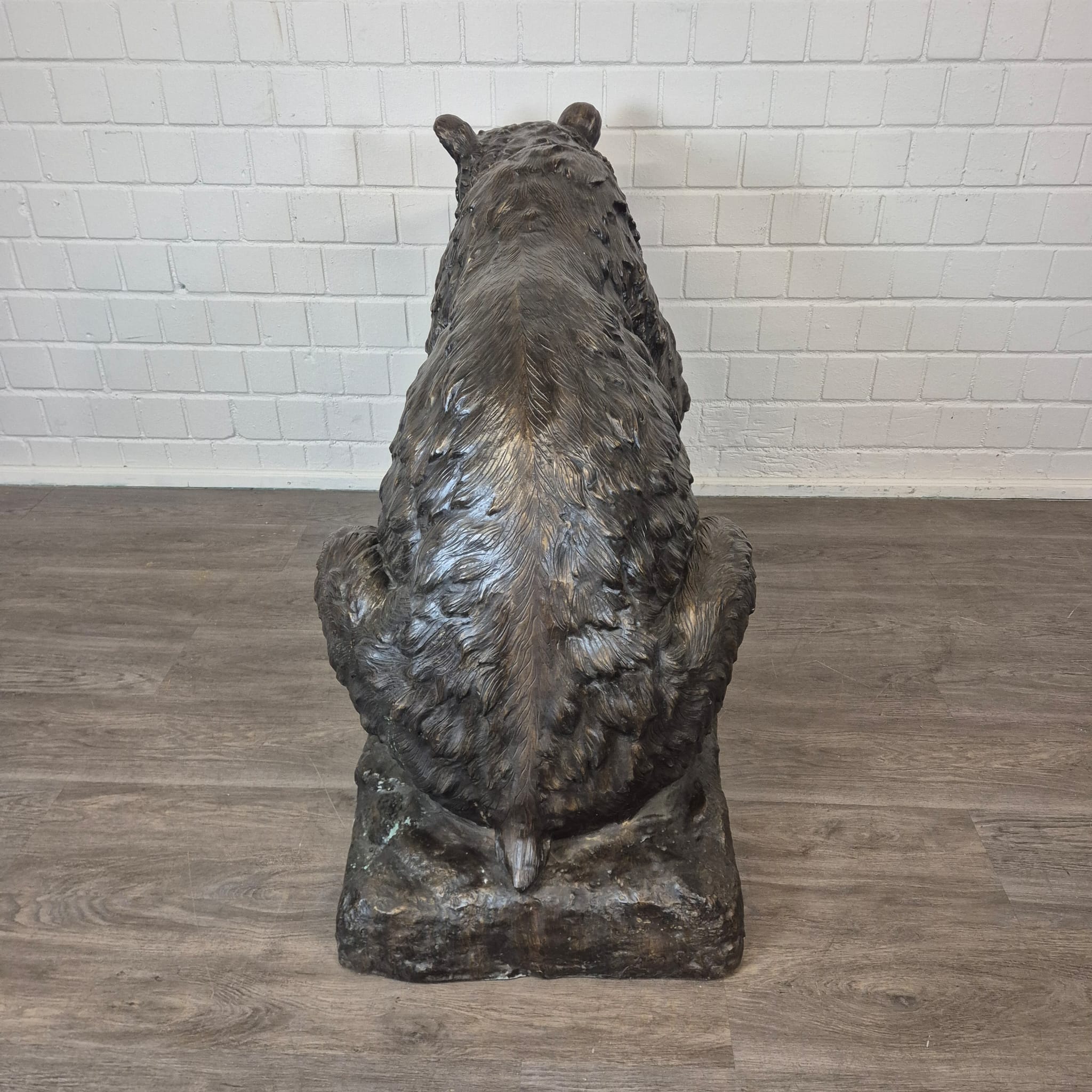 Bear with Fish Bronze 1.45 m x 1.00 m - Image 13