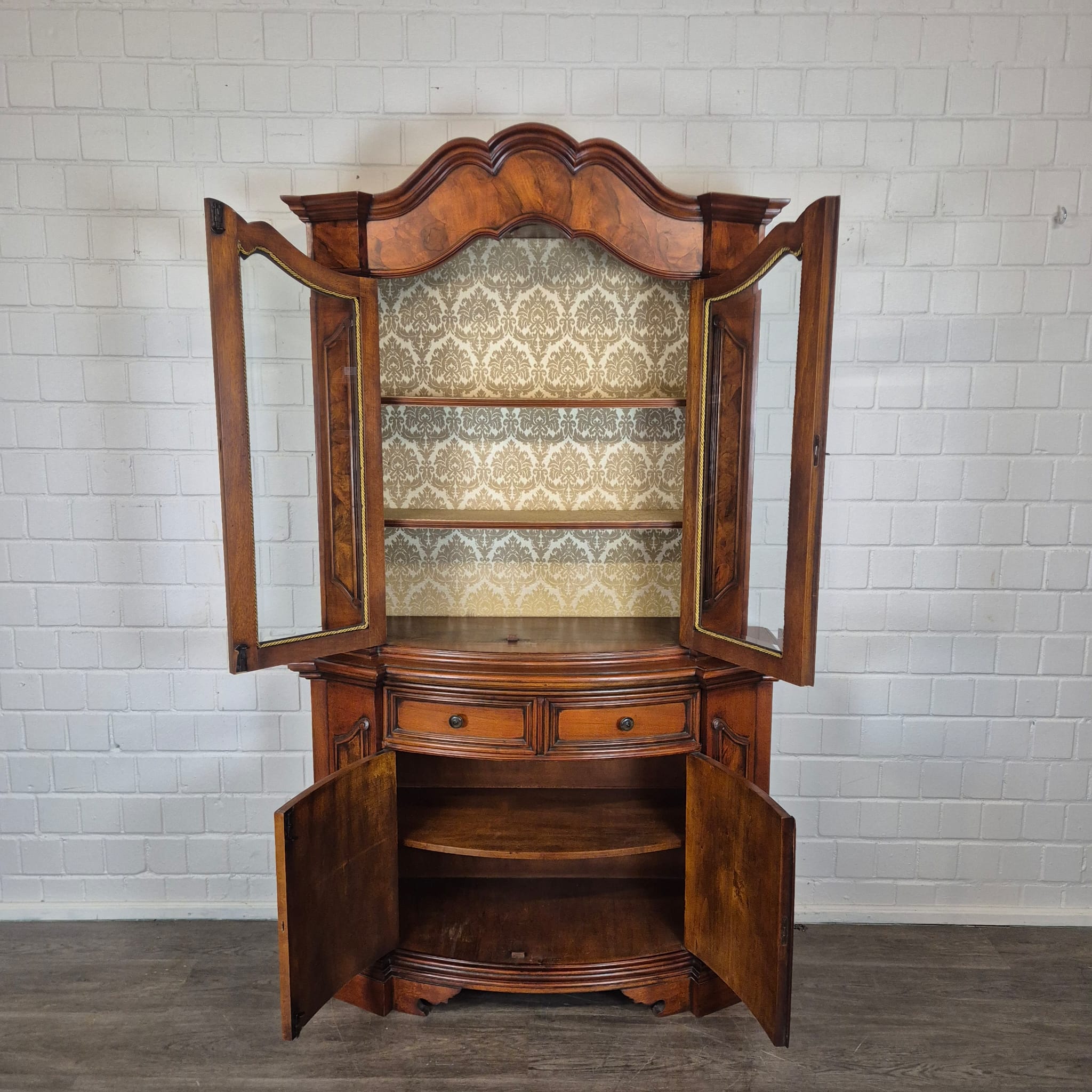 Display Cabinet Neo-baroque Walnut 1,35 m - Image 16