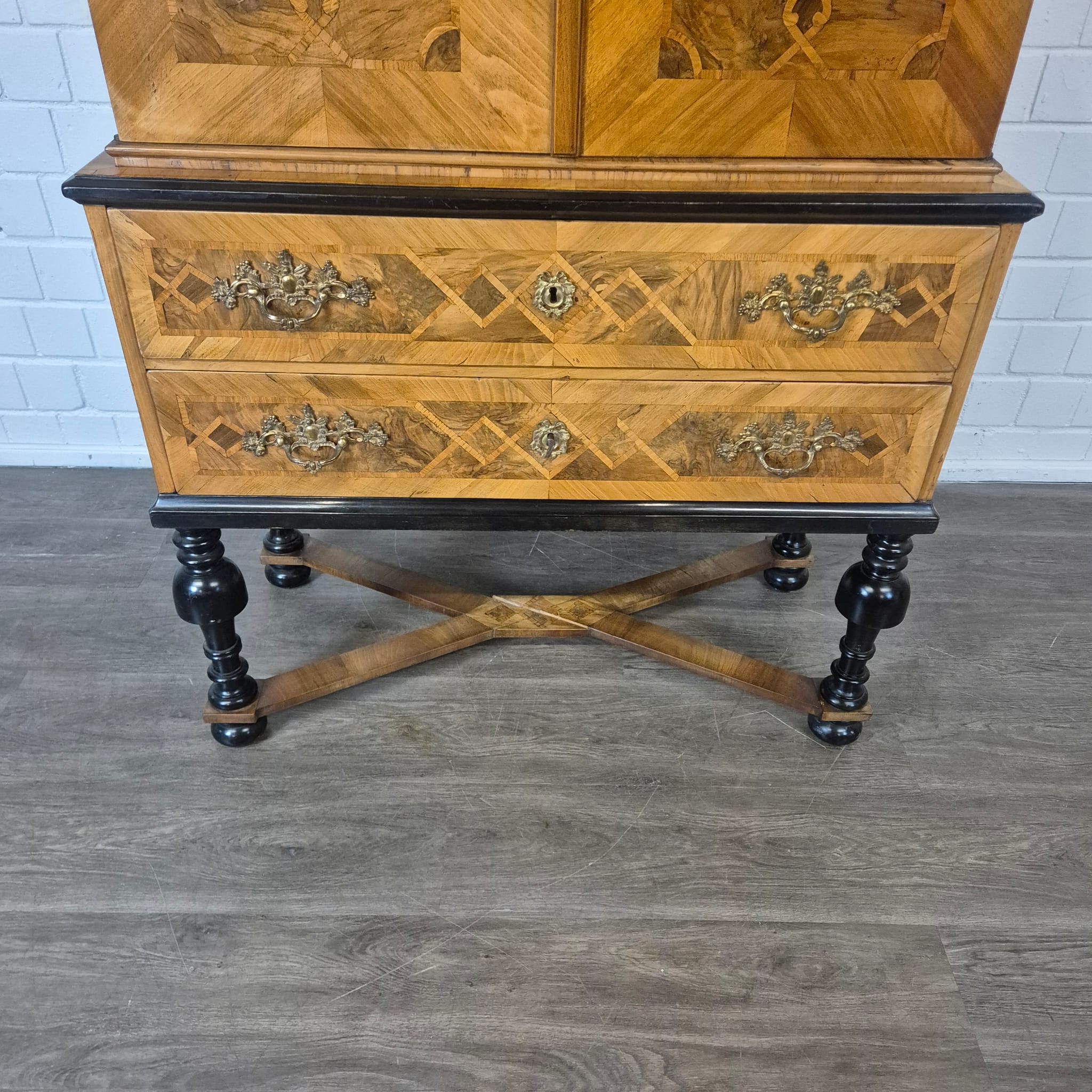 Cabinet Baroque 1770 Walnut - Image 7