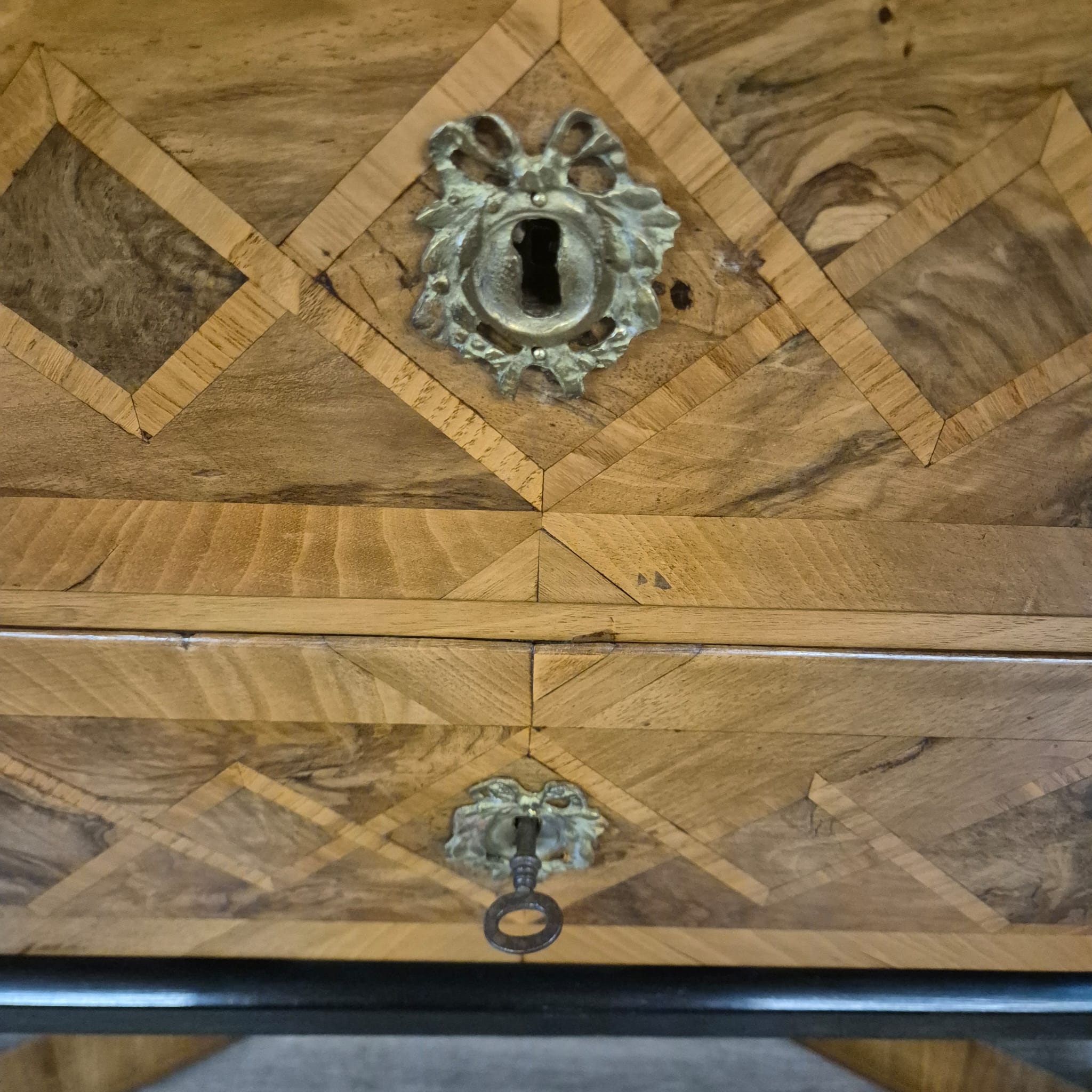 Cabinet Baroque 1770 Walnut - Image 15