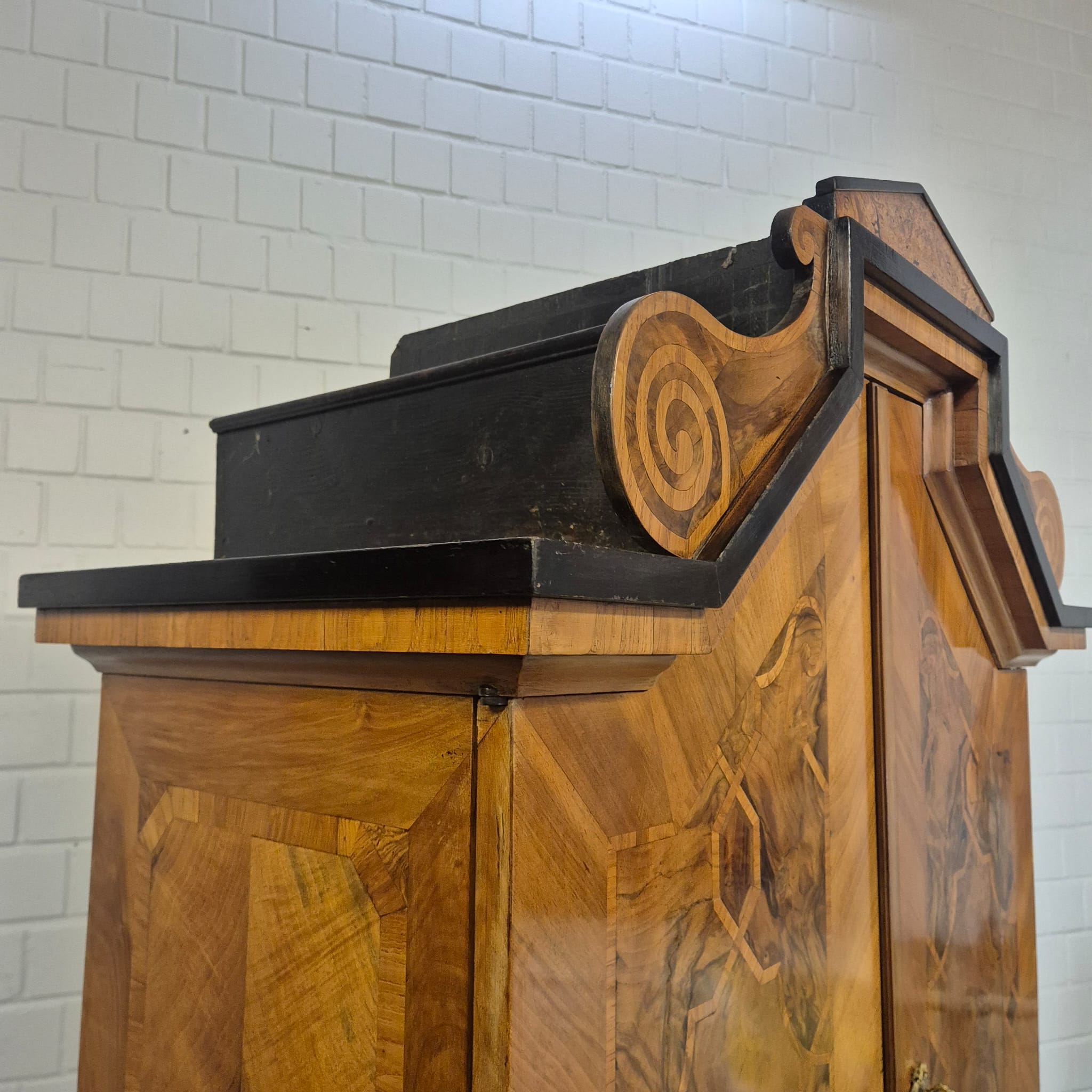 Cabinet Baroque 1770 Walnut - Image 9