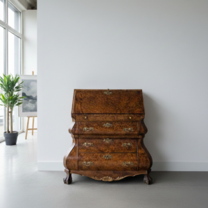 Bureau Neo-baroque 1860 Walnut