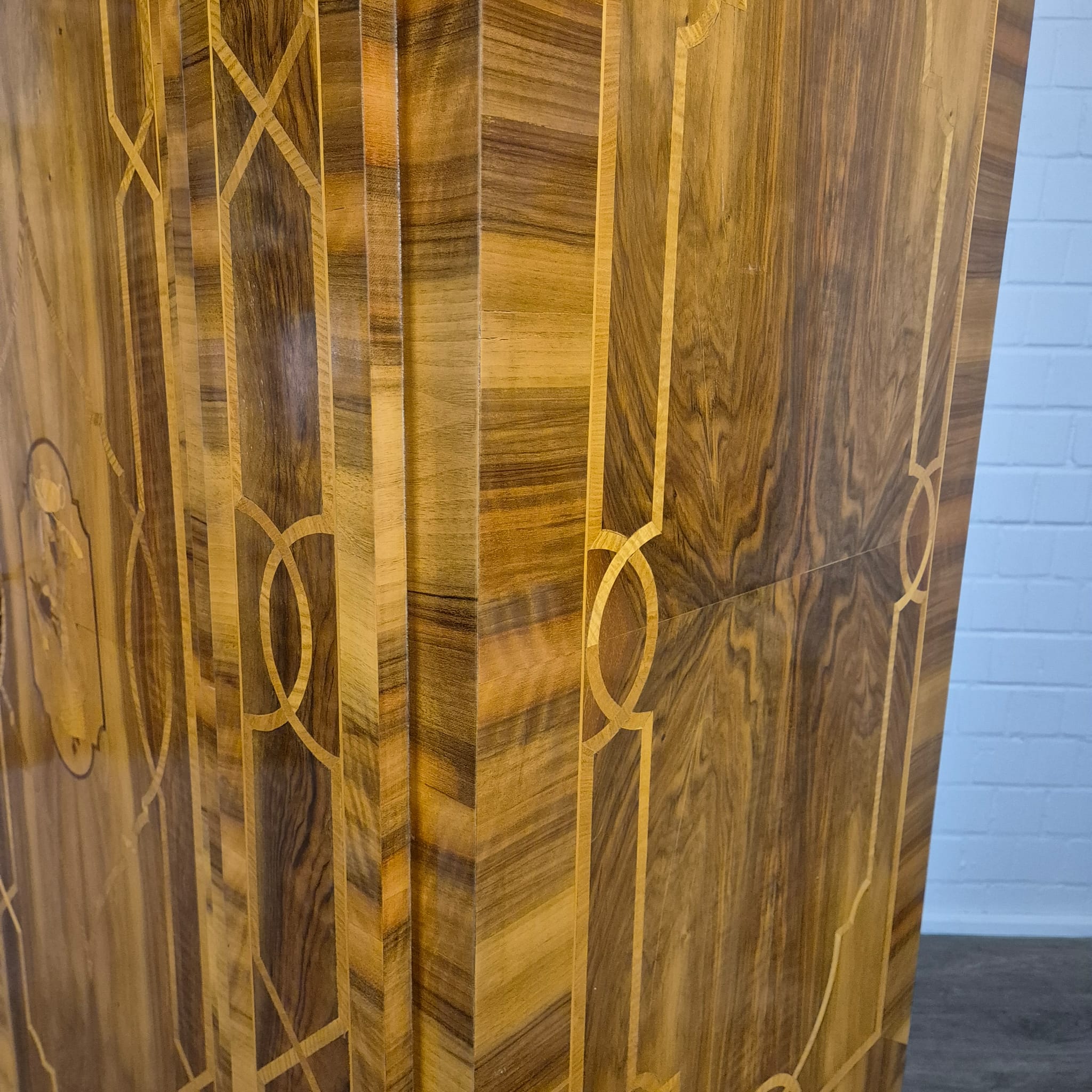 Wardrobe Baroque 1780 Walnut - Image 14