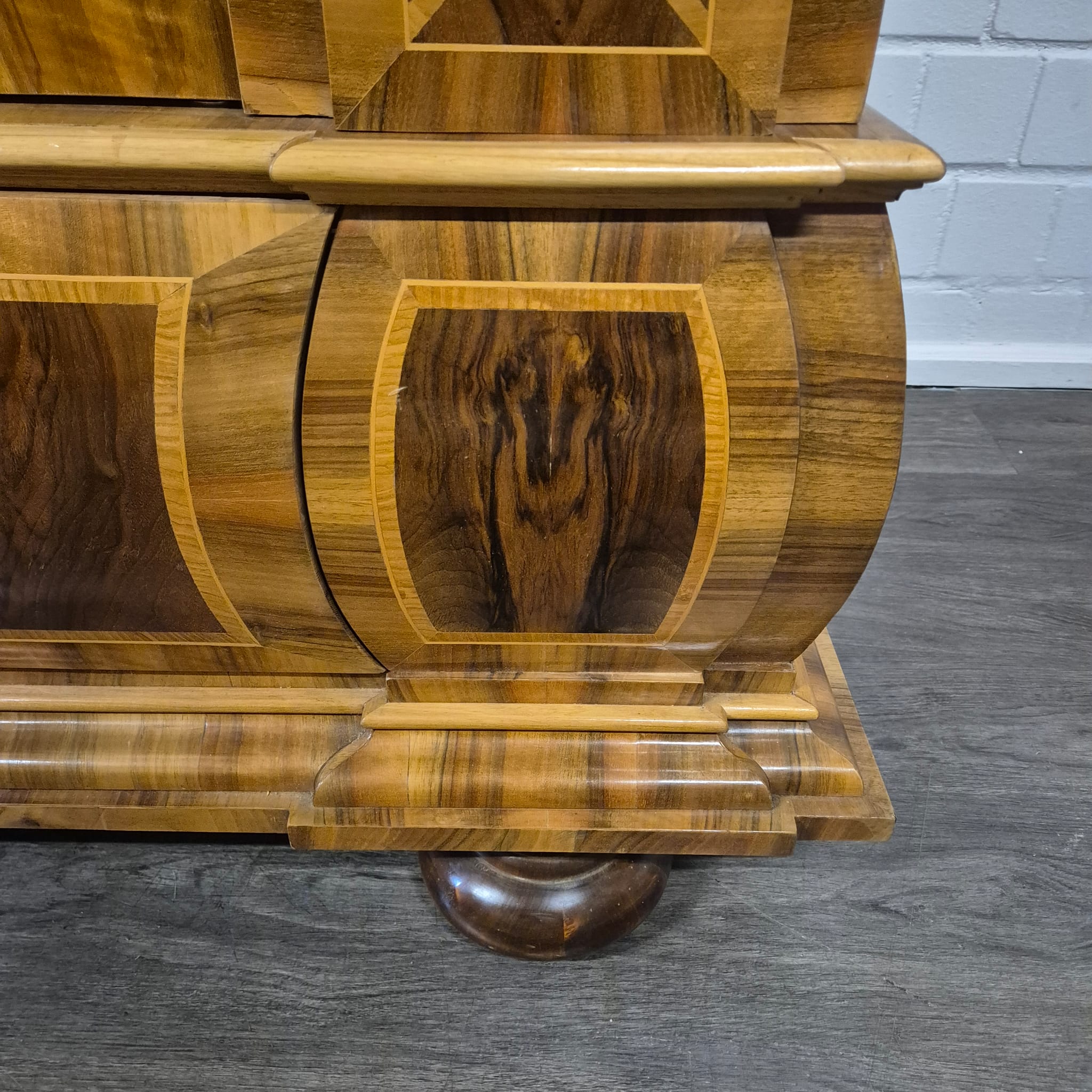 Wardrobe Baroque 1780 Walnut - Image 12