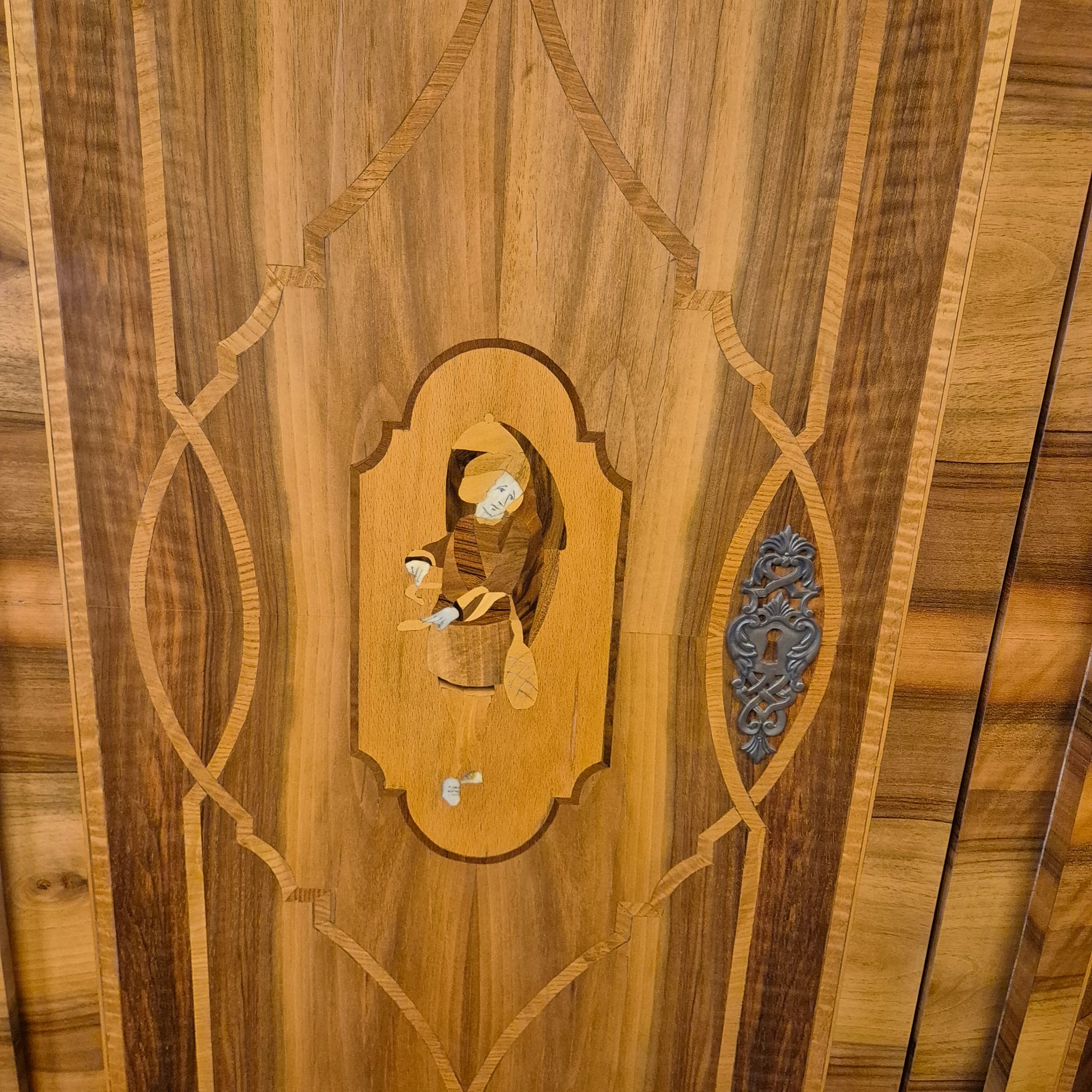 Wardrobe Baroque 1780 Walnut - Image 18