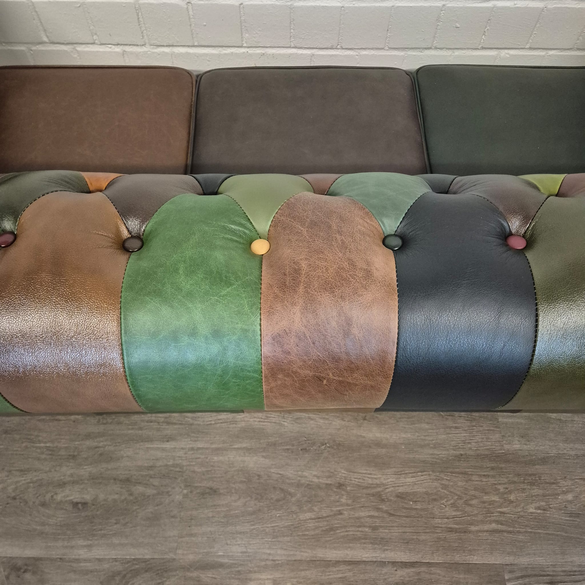 Chesterfield Sofa Leather Model Jungle 2,25 m - Image 11