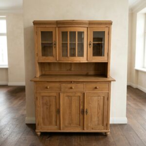 Kitchen Cabinet Jugendstil 1910 Pine