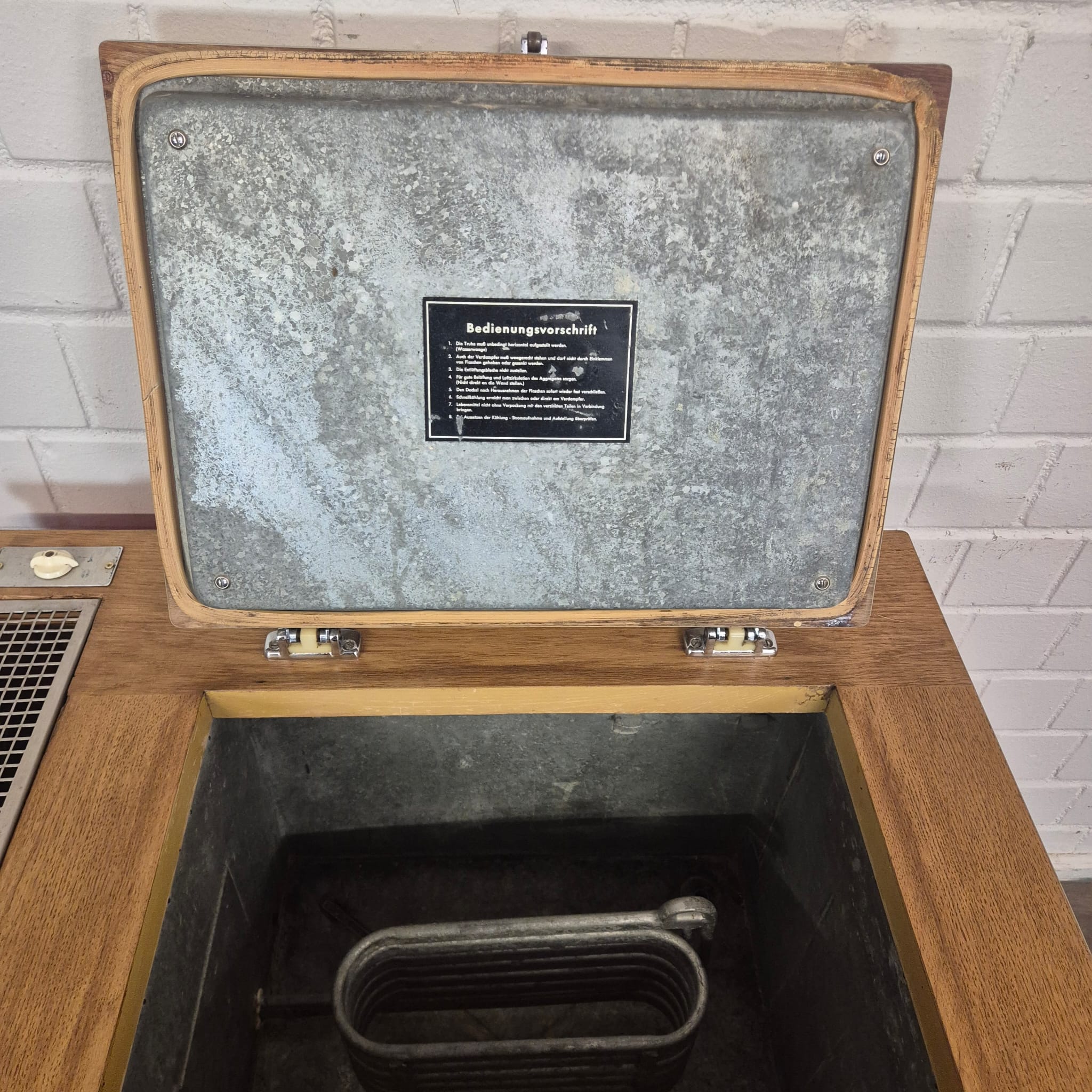 Vintage Coca-Cola Cooler 1950s - Image 13