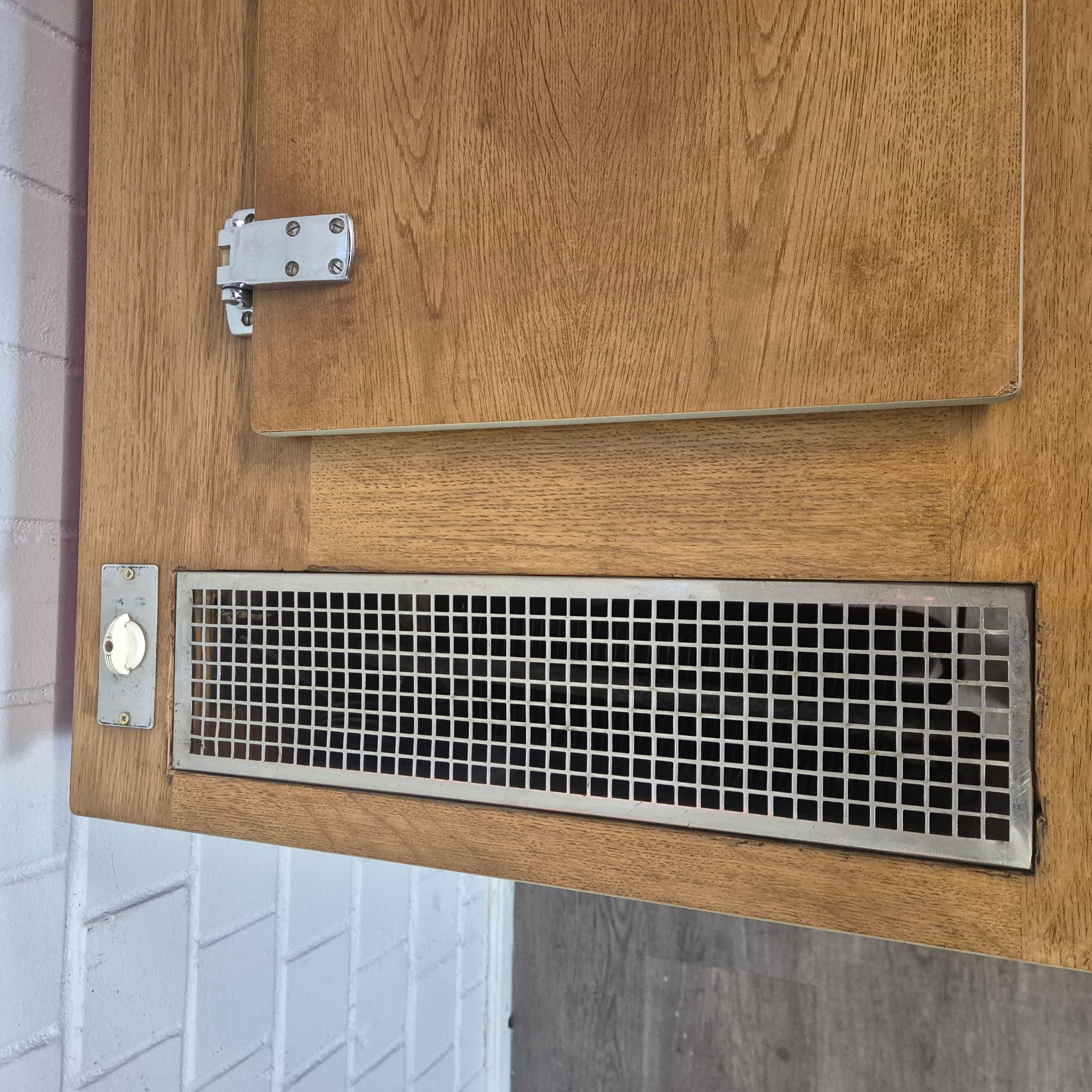 Vintage Coca-Cola Cooler 1950s - Image 9