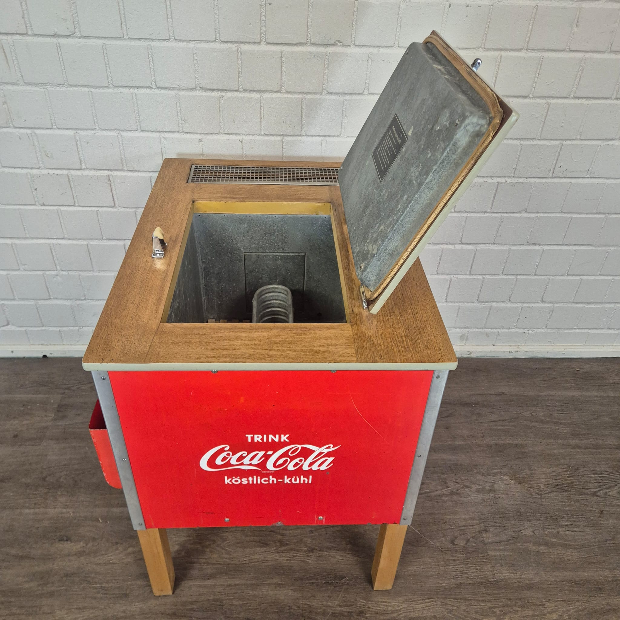Vintage Coca-Cola Cooler 1950s - Image 14