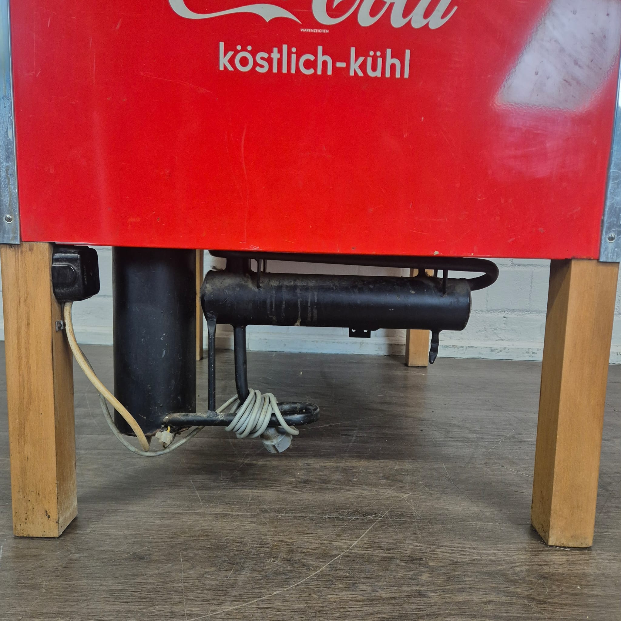 Vintage Coca-Cola Cooler 1950s - Image 19