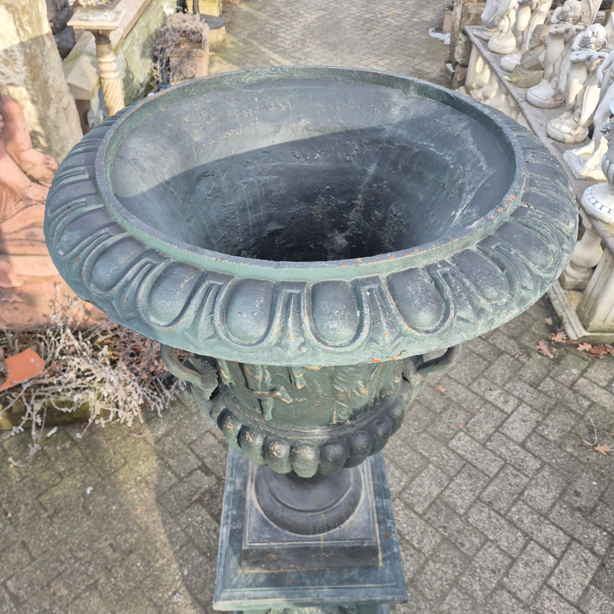 Cast Iron Vase on Pedestal 1.60 m - Image 5