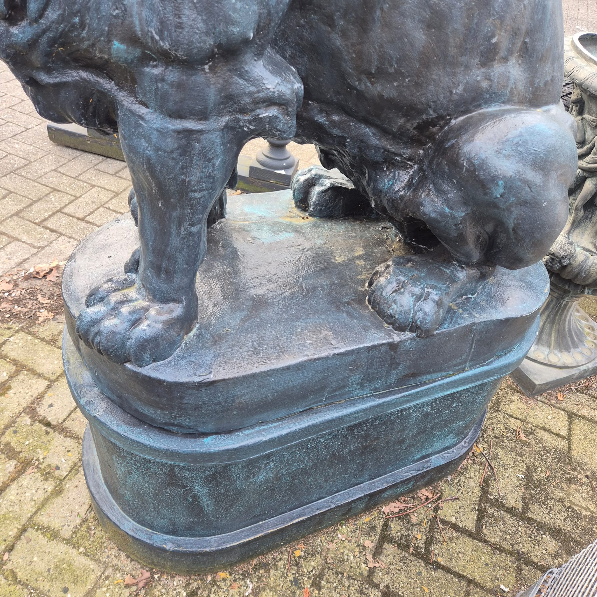 Concrete Lion Garden Statue 1.80 m - Image 10