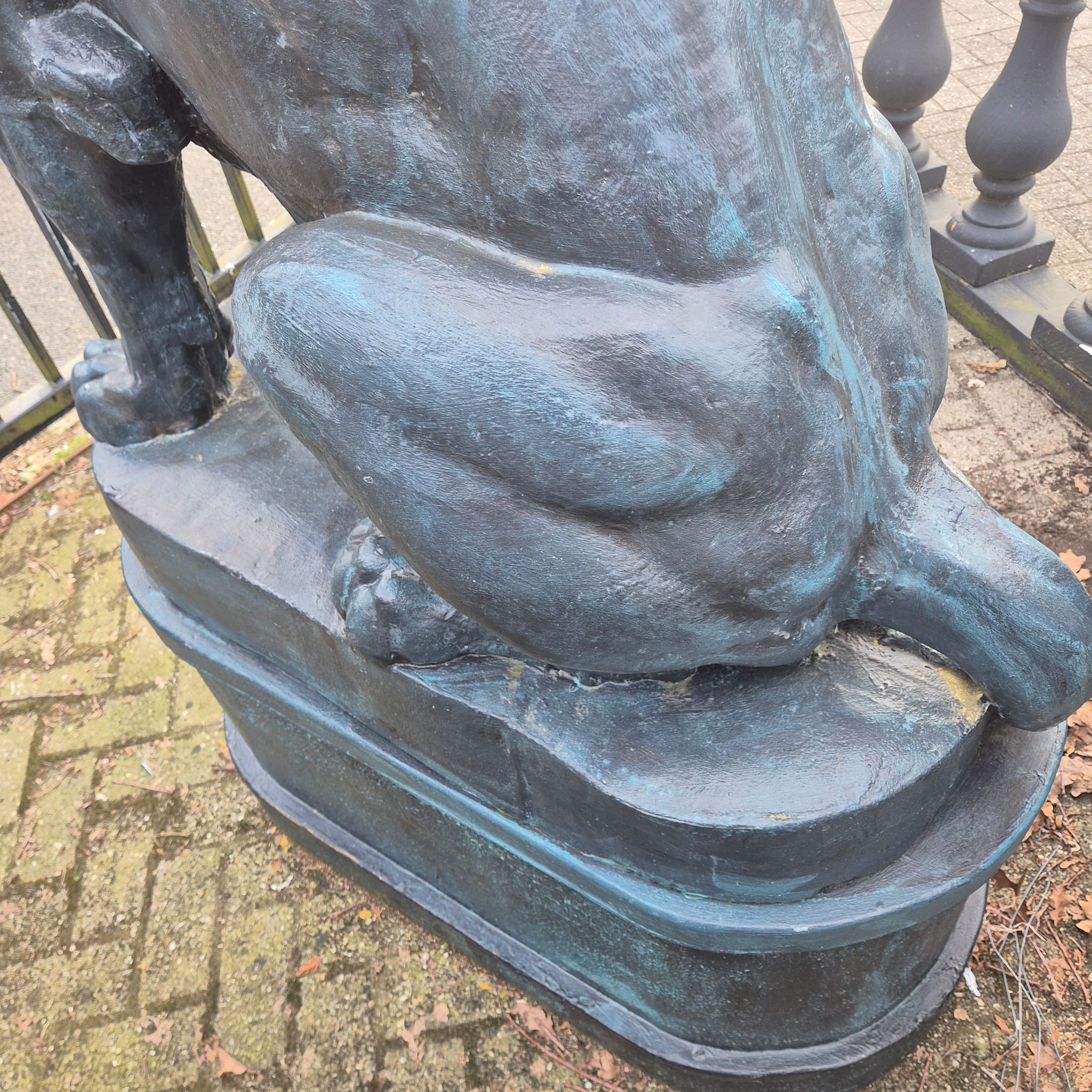 Concrete Lion Garden Statue 1.80 m - Image 12