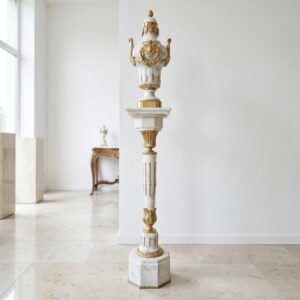 Vase on Marble Pedestal 1,82 m