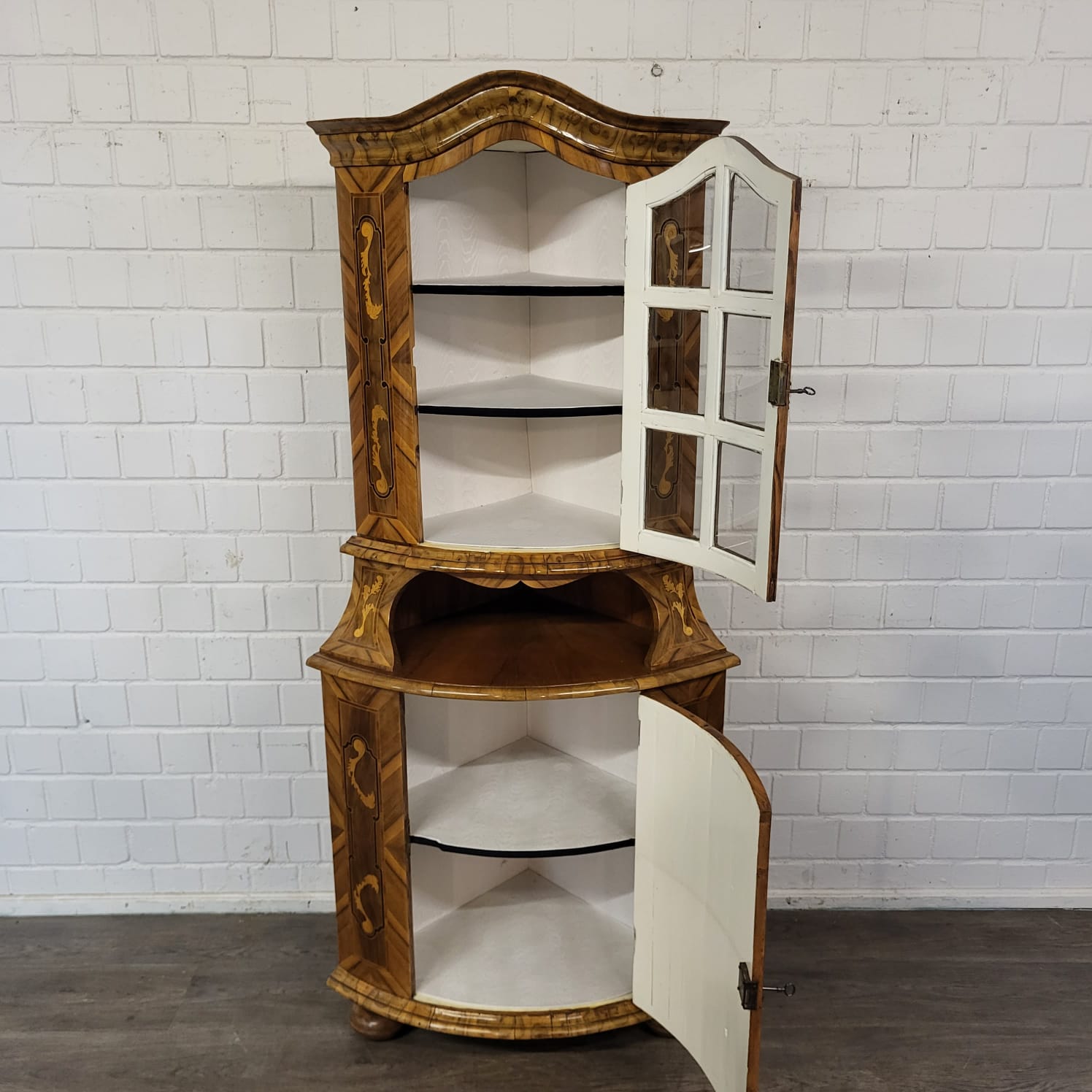 Corner Cabinet Baroque 1780 Walnut - Image 18