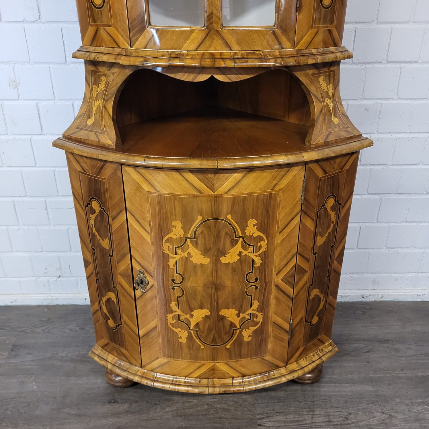 Corner Cabinet Baroque 1780 Walnut - Image 13