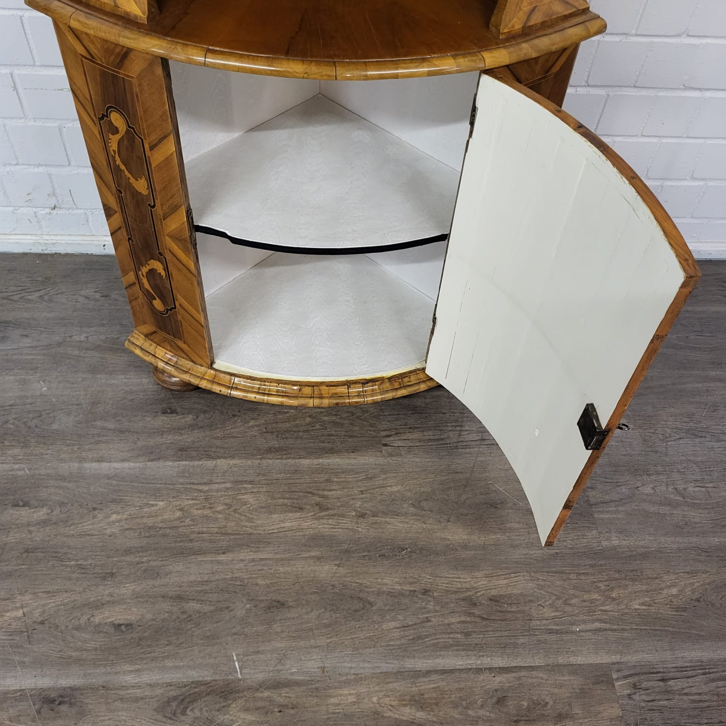Corner Cabinet Baroque 1780 Walnut - Image 19