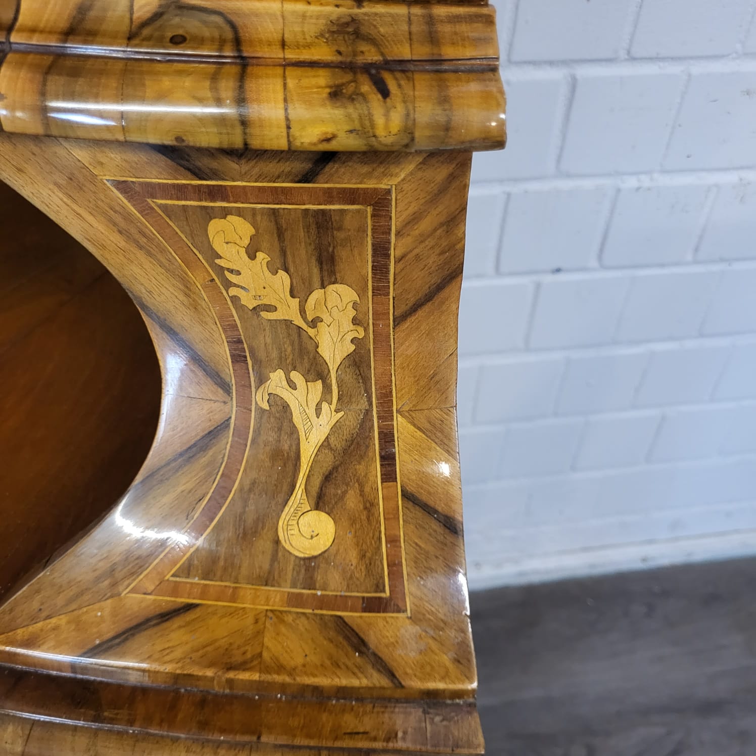 Corner Cabinet Baroque 1780 Walnut - Image 12