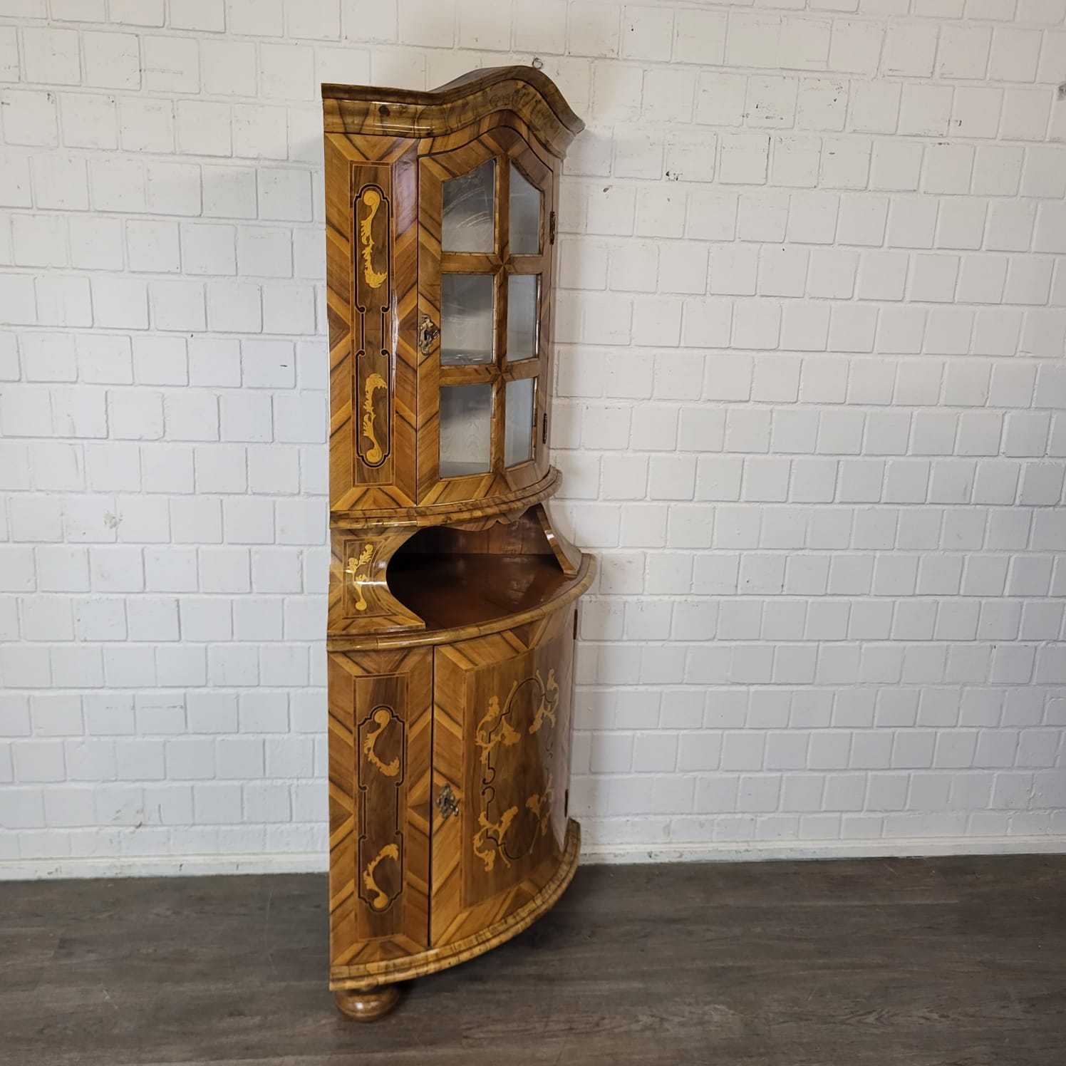 Corner Cabinet Baroque 1780 Walnut - Image 4