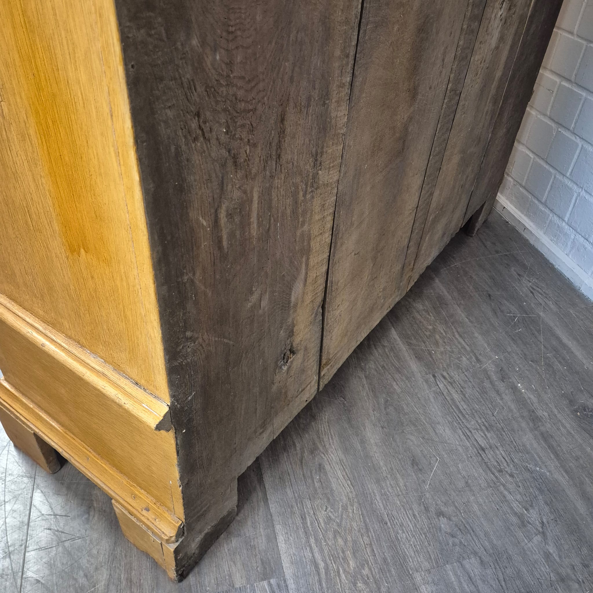 Wardrobe Late Baroque / Classicist 1780 Oak - Image 19