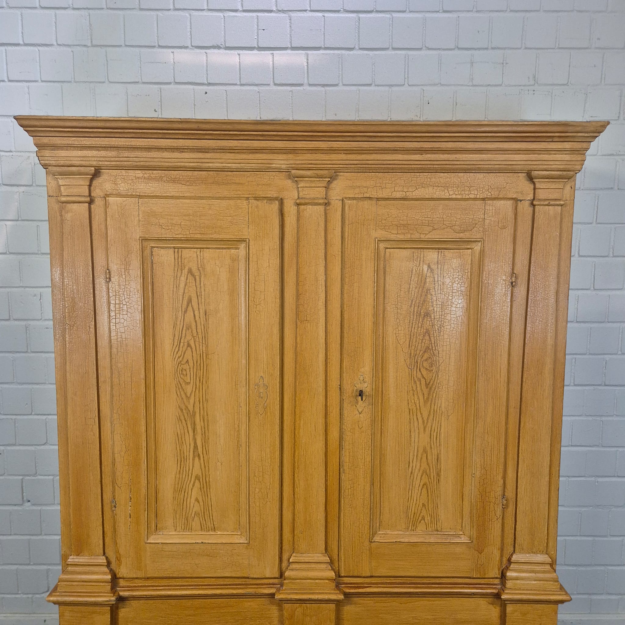 Wardrobe Late Baroque / Classicist 1780 Oak - Image 5