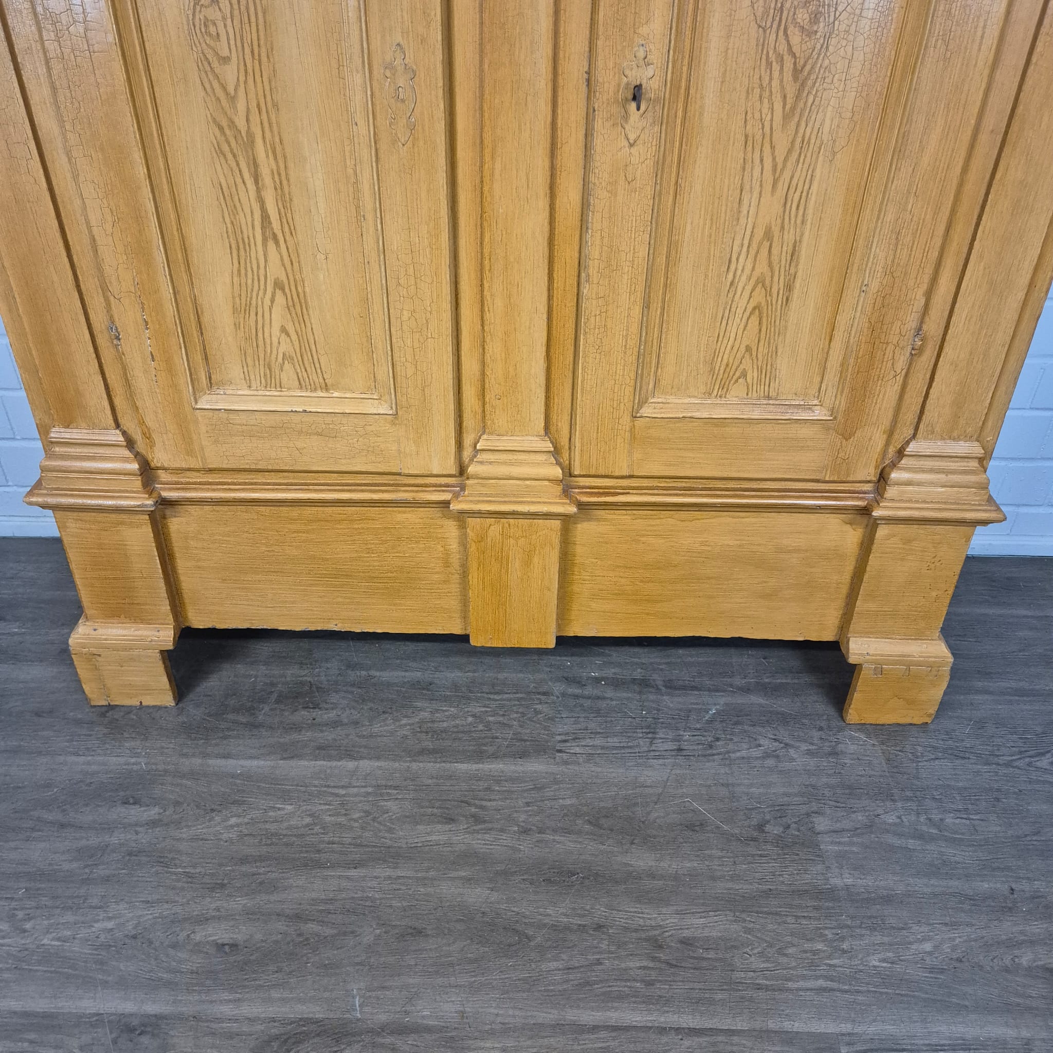 Wardrobe Late Baroque / Classicist 1780 Oak - Image 6