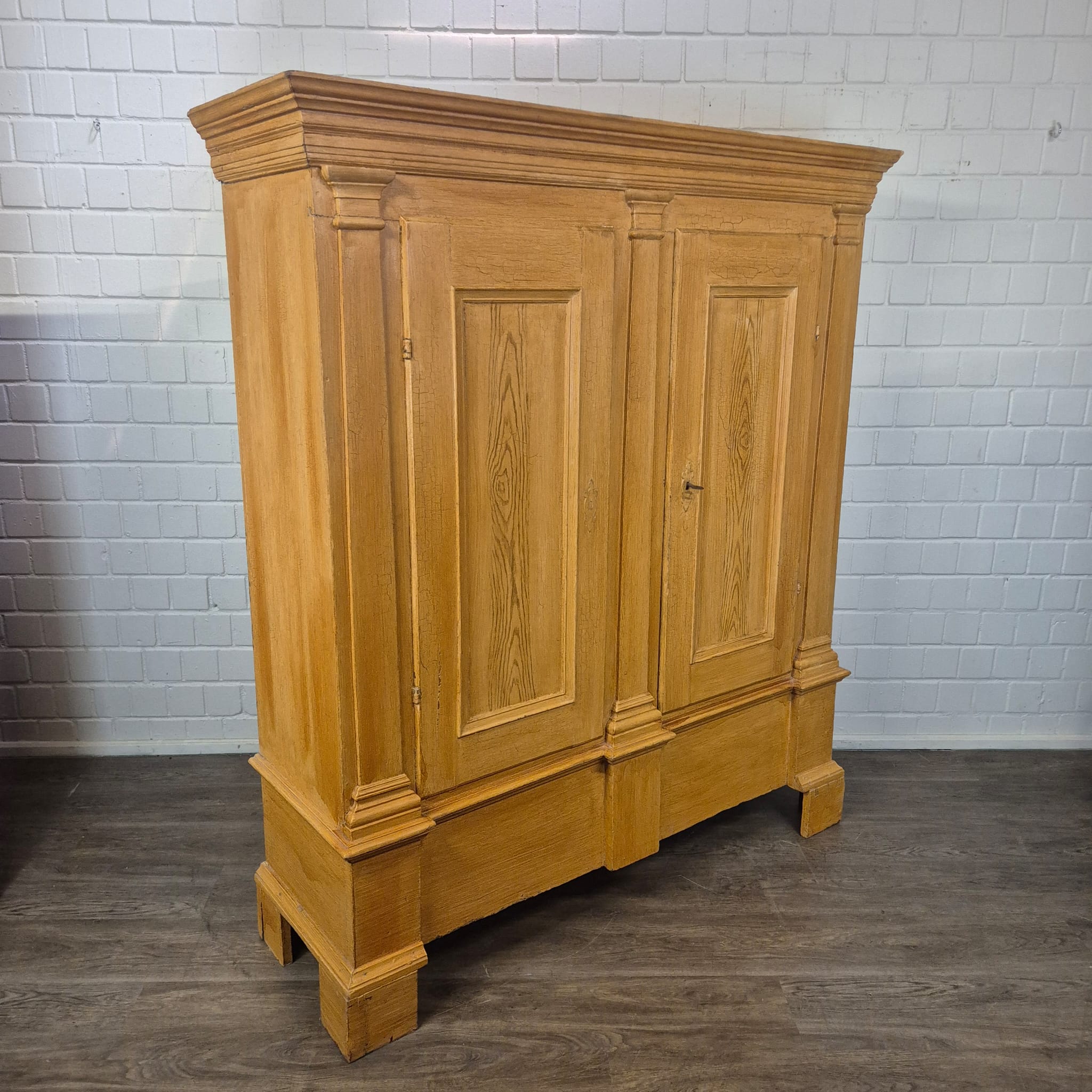 Wardrobe Late Baroque / Classicist 1780 Oak - Image 4