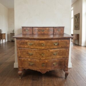 Chest of Drawers Baroque 1780 Walnut