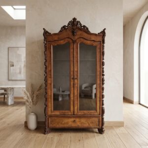 Historicist / Neo-Rococo Display Cabinet – c. 1860 – Walnut
