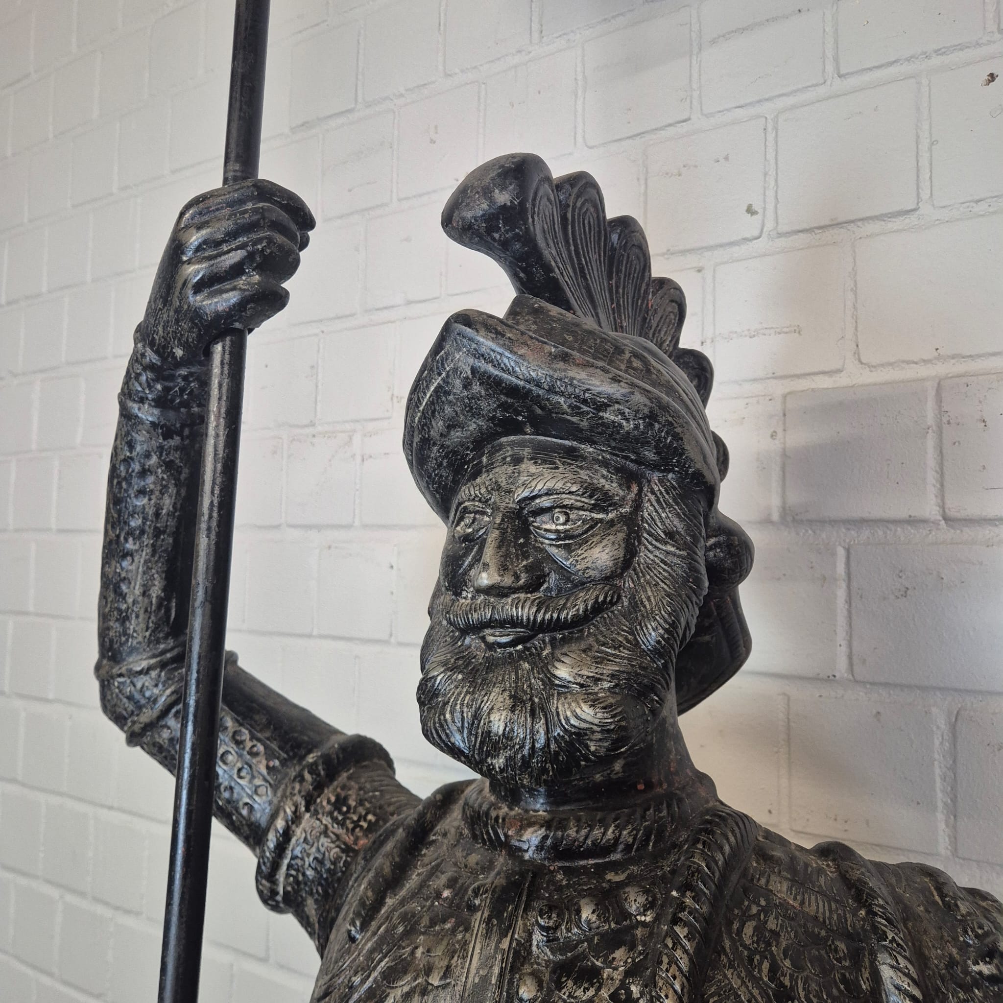 Iron Knight Statues – 2.75 m - Image 12