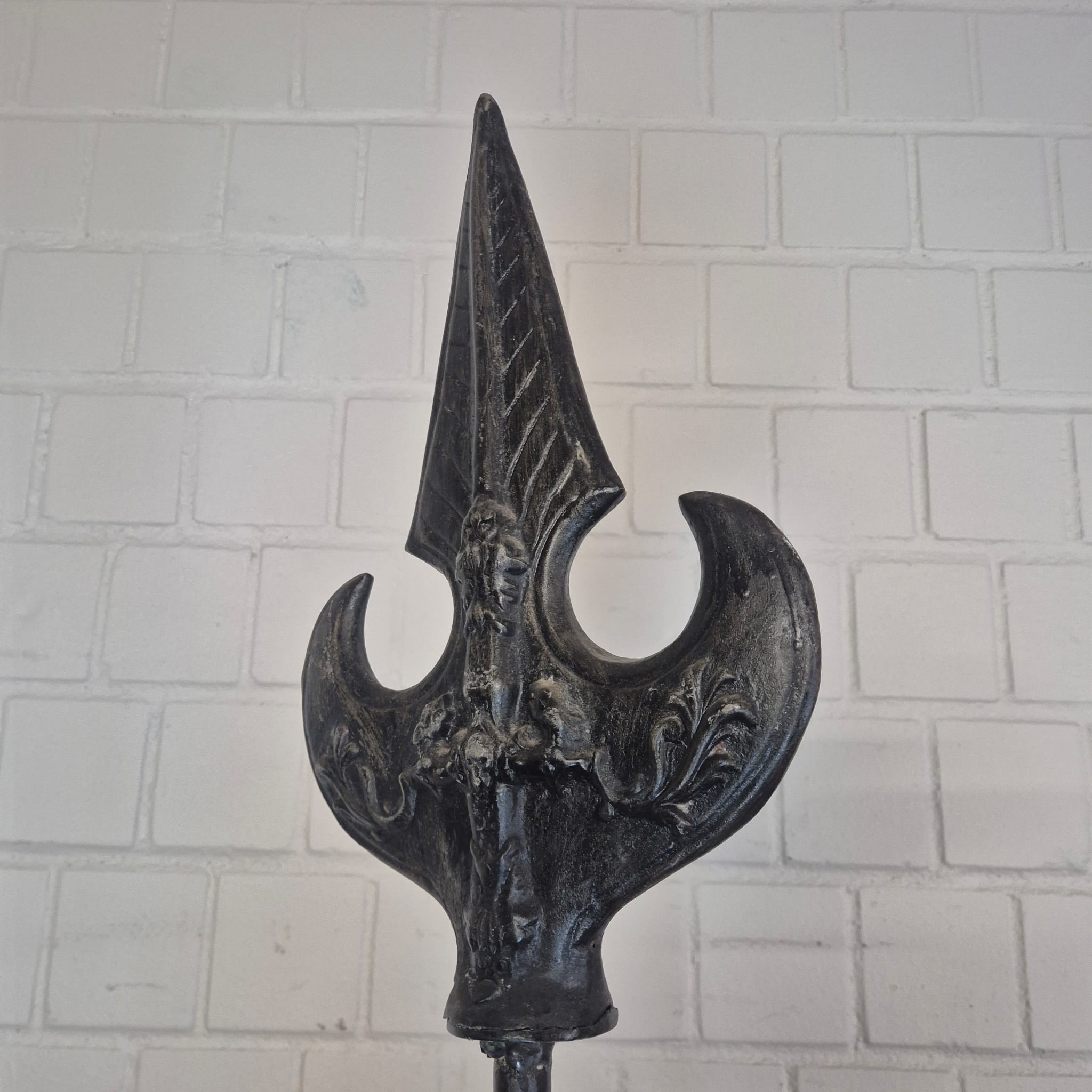 Iron Knight Statues – 2.75 m - Image 9