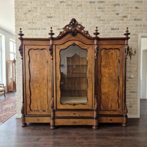 Display Cabinet Louis Philippe 1850 Walnut