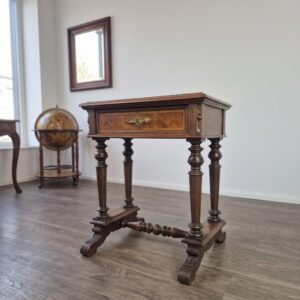 Sewing Table Gründerzeit 1880 Walnut