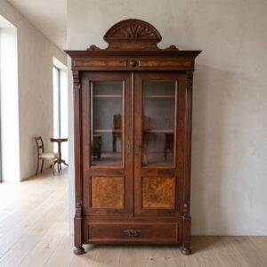 Bookcase Display Cabinet Gründerzeit 1880 Walnut