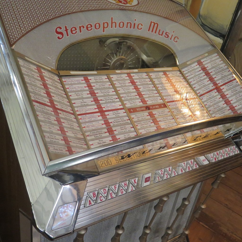 Jukebox Wurlitzer Modell 2510 von 1961