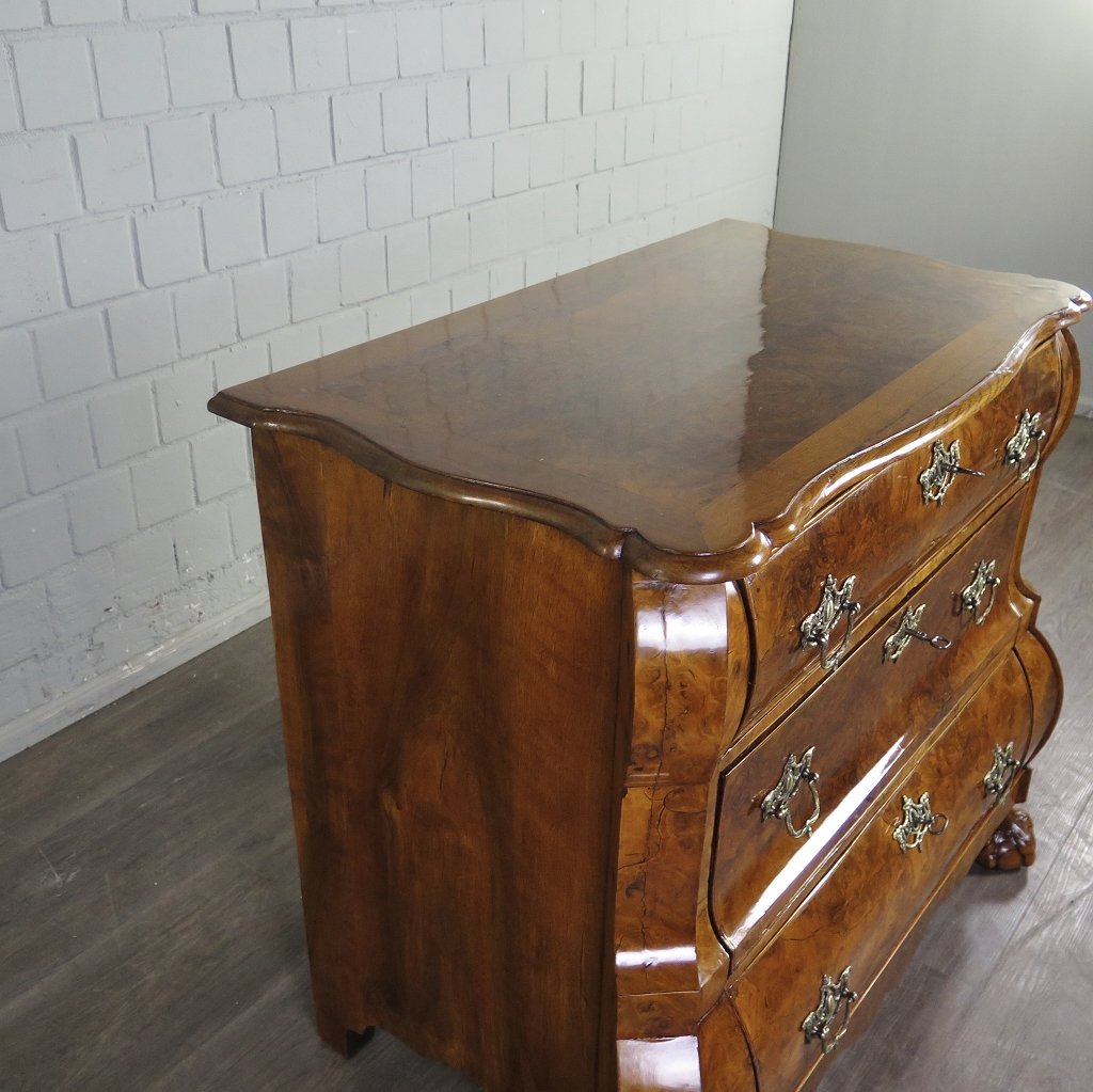 Kommode Barock 1780 Nussbaum