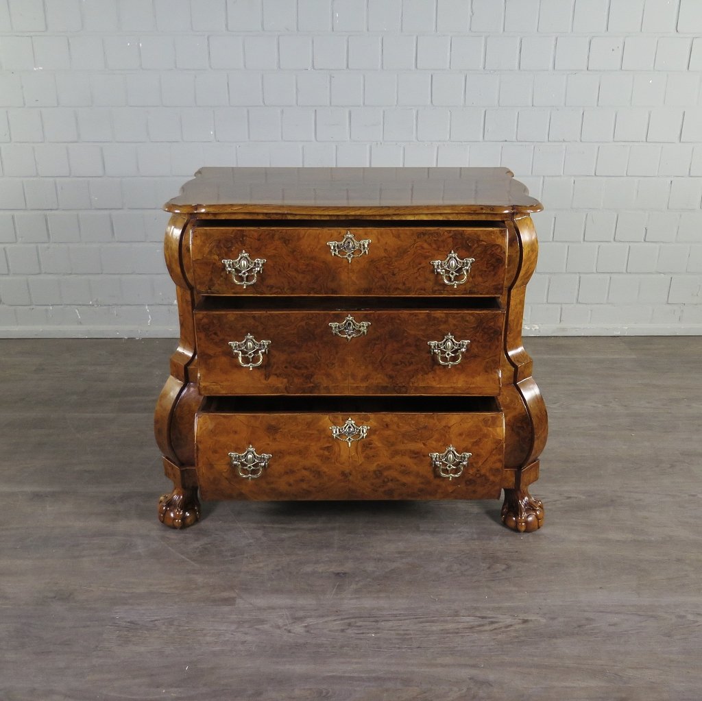 Kommode Barock 1780 Nussbaum