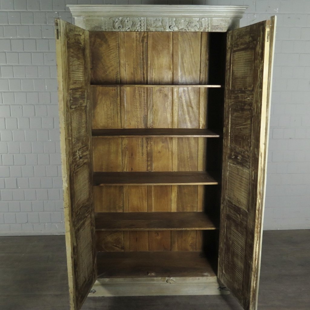 Schrank Teakholz 1,22 m