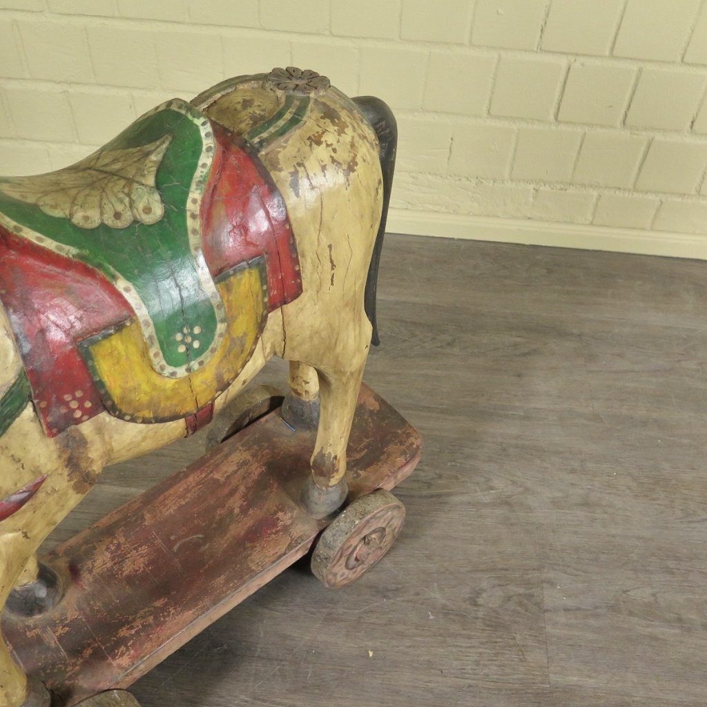 Pferde auf Rollen Holzpferde Rädertiere Jugendstil 1910 Teakholz Set