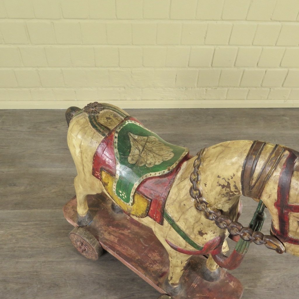 Pferde auf Rollen Holzpferde Rädertiere Jugendstil 1910 Teakholz Set
