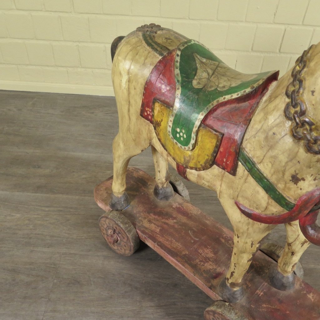 Pferde auf Rollen Holzpferde Rädertiere Jugendstil 1910 Teakholz Set