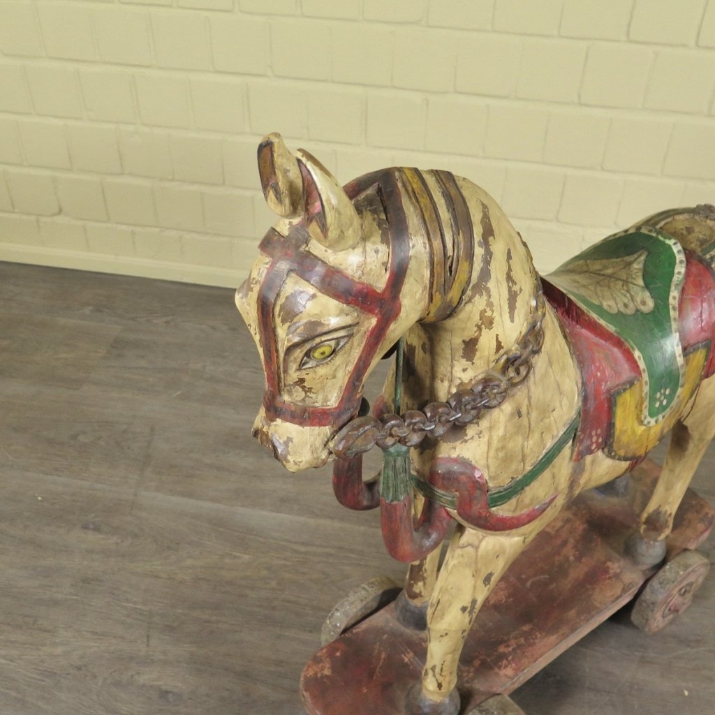 Pferde auf Rollen Holzpferde Rädertiere Jugendstil 1910 Teakholz Set