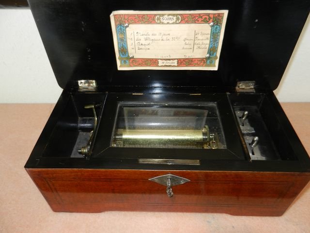 Spieluhr Walzenspieluhr 1880